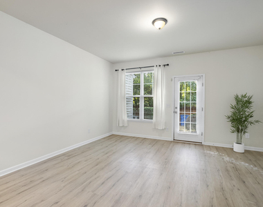 3002 Berkeley Springs Place - Photo Thumbnail 17