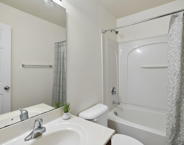 3002 Berkeley Springs Place - Photo Thumbnail 32