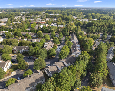 3002 Berkeley Springs Place - Photo Thumbnail 2