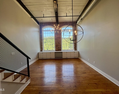 1535 Caraleigh Mills Court - Photo Thumbnail 9