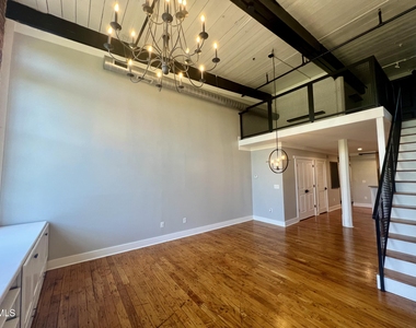 1535 Caraleigh Mills Court - Photo Thumbnail 8
