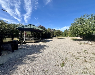 1535 Caraleigh Mills Court - Photo Thumbnail 23