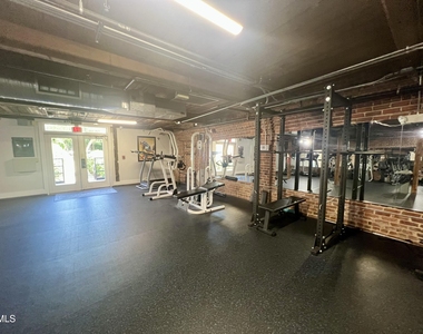 1535 Caraleigh Mills Court - Photo Thumbnail 27