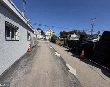 1116 Macdade Boulevard - Photo Thumbnail 3