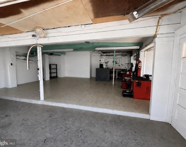 1116 Macdade Boulevard - Photo Thumbnail 4