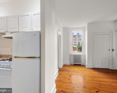 318 N Matlack Street - Photo Thumbnail 11