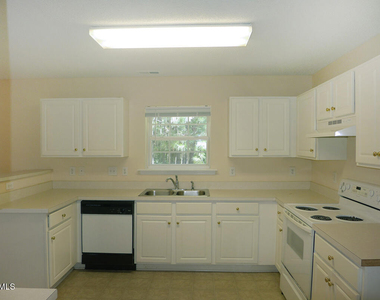 4803 Tapestry Terrace - Photo Thumbnail 9