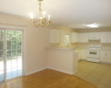 4803 Tapestry Terrace - Photo Thumbnail 6