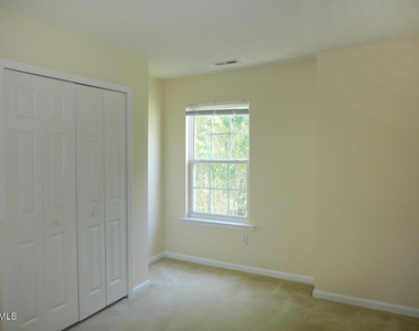 4803 Tapestry Terrace - Photo Thumbnail 14
