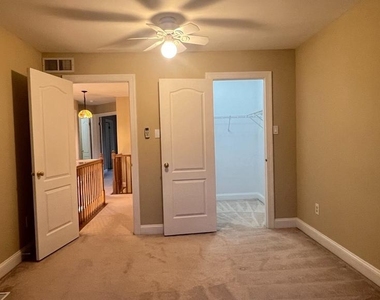 67 Highpoint Drive - Photo Thumbnail 26