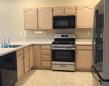 67 Highpoint Drive - Photo Thumbnail 1