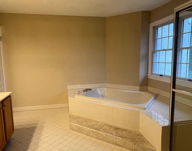 67 Highpoint Drive - Photo Thumbnail 15