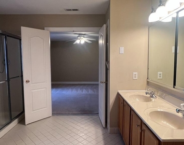 67 Highpoint Drive - Photo Thumbnail 18