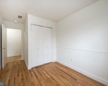 328 Carlyn Court - Photo Thumbnail 18