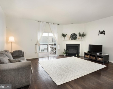 616 Needle Street - Photo Thumbnail 8