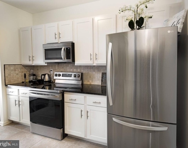 616 Needle Street - Photo Thumbnail 15