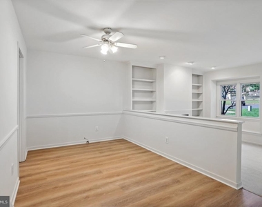 3202 Eaton Court - Photo Thumbnail 5