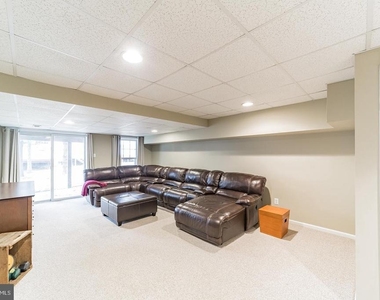 104 Victoria Court - Photo Thumbnail 20