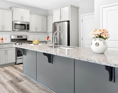 109 Mcdowell Lane - Photo Thumbnail 8