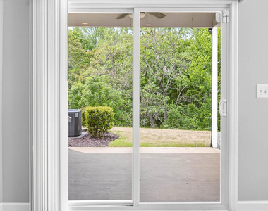 109 Mcdowell Lane - Photo Thumbnail 15