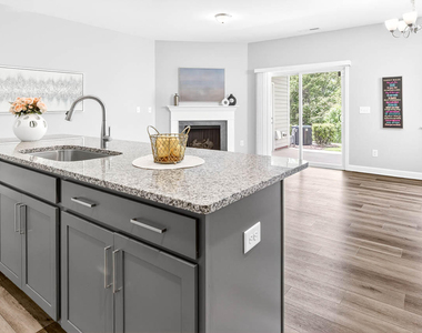 109 Mcdowell Lane - Photo Thumbnail 12