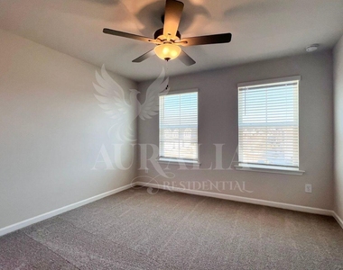 183 Anise Lane - Photo Thumbnail 18