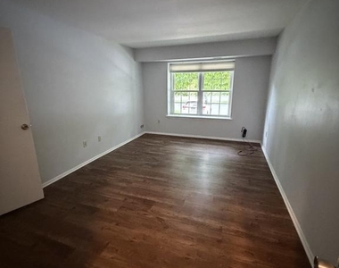 3505 Society Place - Photo Thumbnail 11