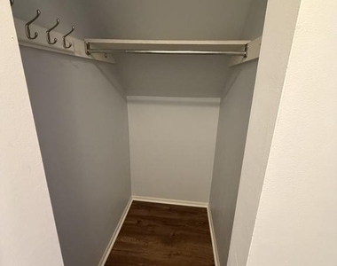 3505 Society Place - Photo Thumbnail 13