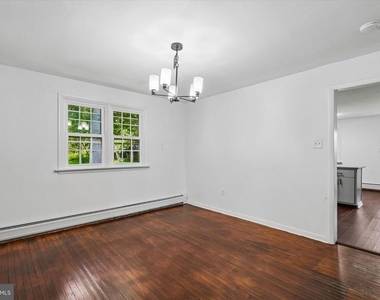 227 Fairhill Road - Photo Thumbnail 5