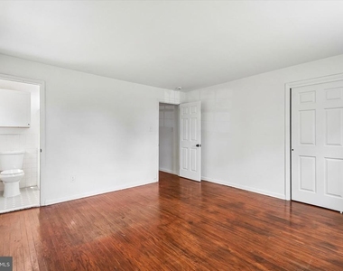 227 Fairhill Road - Photo Thumbnail 19
