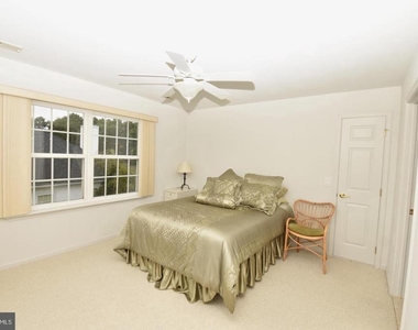 133 Belvedere Drive N - Photo Thumbnail 21