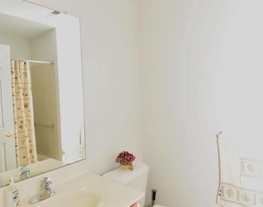 133 Belvedere Drive N - Photo Thumbnail 23