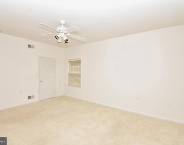 133 Belvedere Drive N - Photo Thumbnail 16