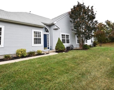 133 Belvedere Drive N - Photo Thumbnail 1