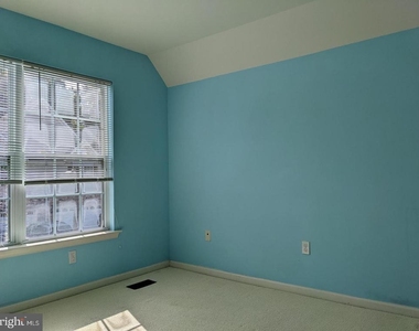 252 Brinley Drive - Photo Thumbnail 20