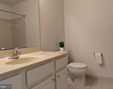 252 Brinley Drive - Photo Thumbnail 21