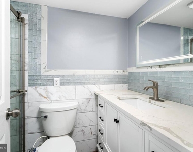 4312 Nottingham Way - Photo Thumbnail 16