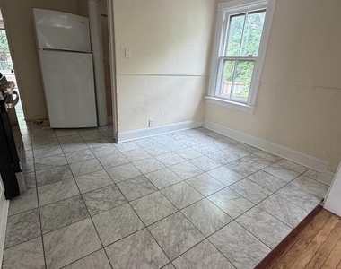 51 Moran Avenue - Photo Thumbnail 6