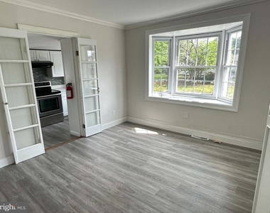 31 Carroll - Photo Thumbnail 1