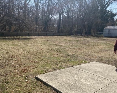 220 Crystal Drive - Photo Thumbnail 2