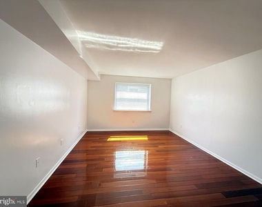 606 Cooper Landing Road - Photo Thumbnail 6