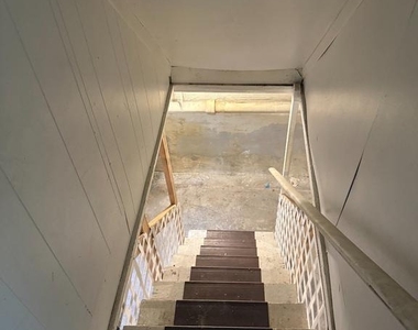 410 Middlesex Street - Photo Thumbnail 10
