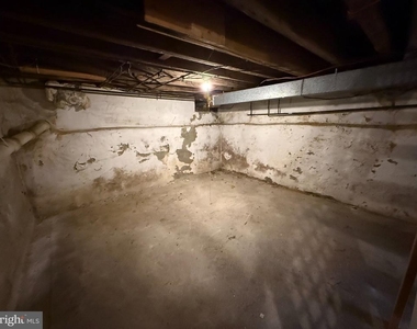410 Middlesex Street - Photo Thumbnail 11