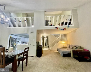 301 Browning Lane - Photo Thumbnail 3