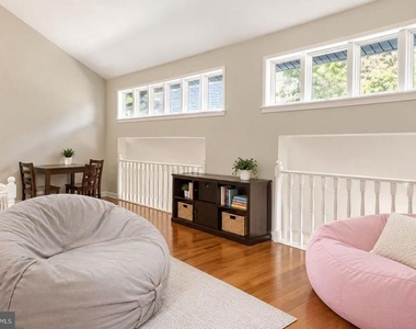 301 Browning Lane - Photo Thumbnail 11