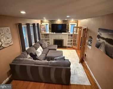 6709 Rogers Avenue - Photo Thumbnail 2