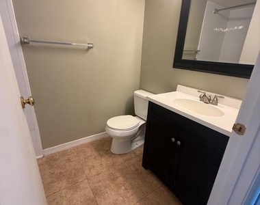 42 Cranberry Court - Photo Thumbnail 7