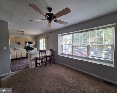 2601 Gramercy Way - Photo Thumbnail 3
