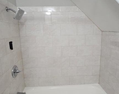 7 Maymont Lane - Photo Thumbnail 14