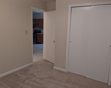2616 Stewart Drive - Photo Thumbnail 20